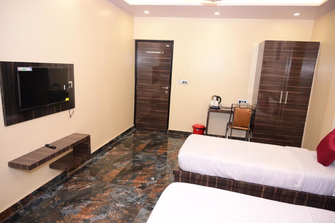 Hotel Gm International Bodh Gaja Zewnętrze zdjęcie